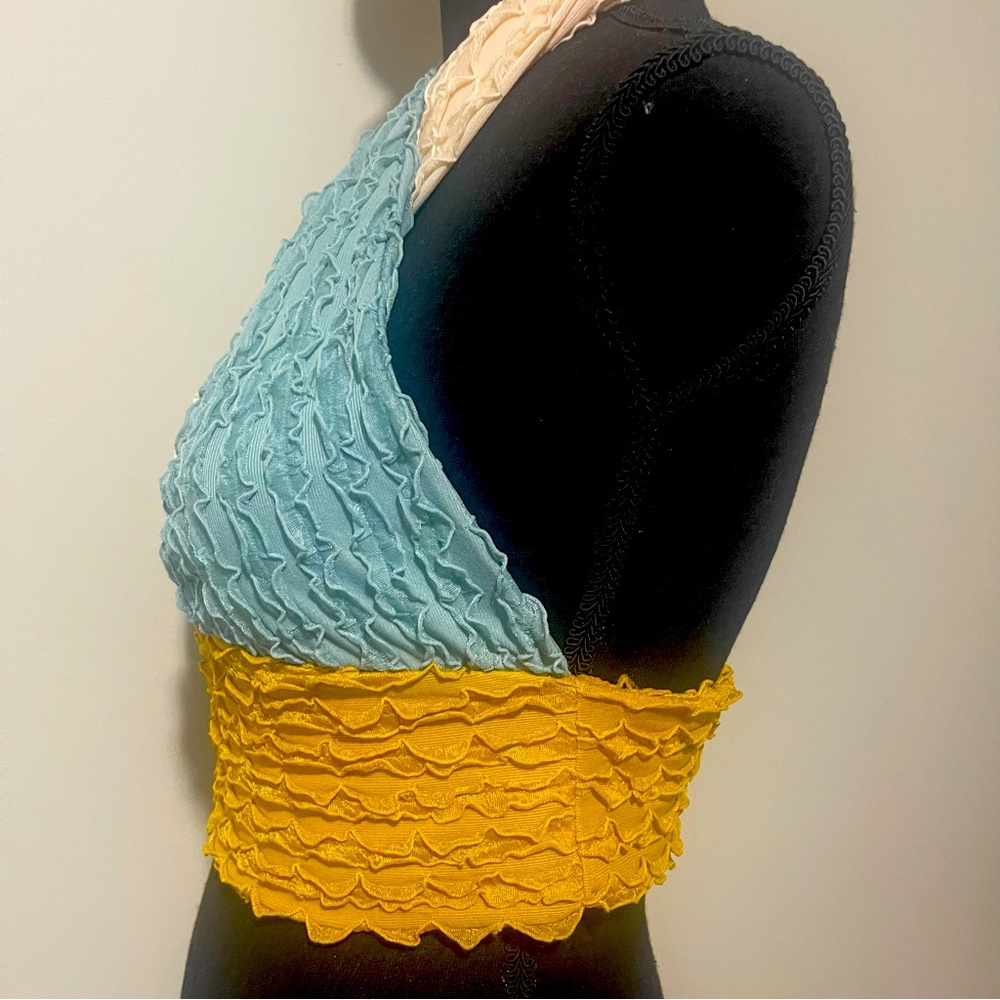 Textured multi style crop top - Picture 3 of 5